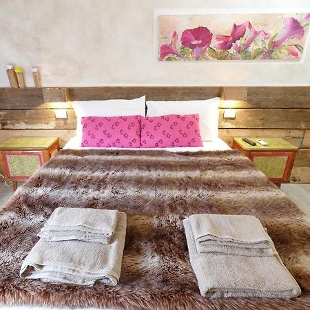 La Turandot Suite With Ac And Wifi Lucca Buitenkant foto